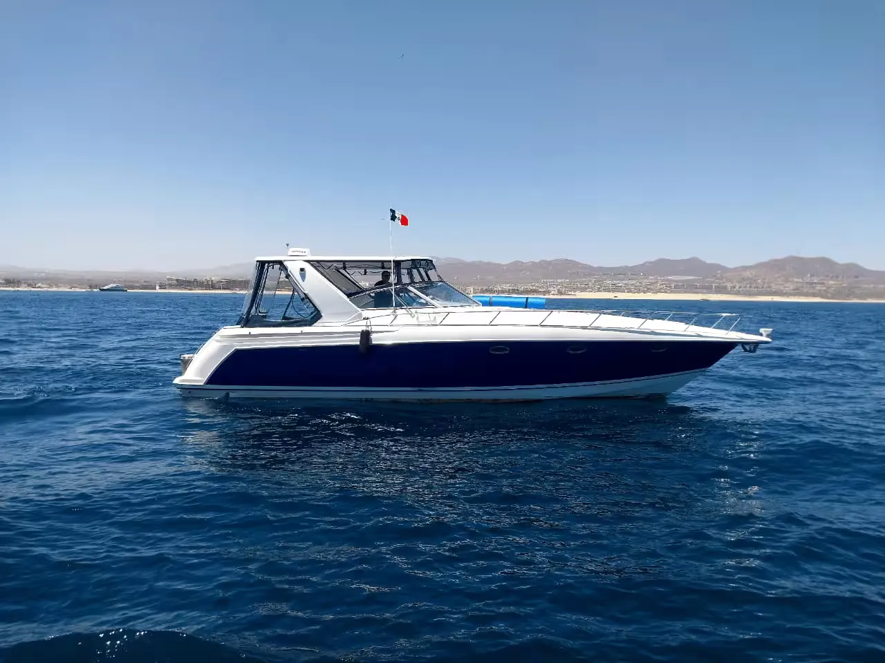 Bahia Yacht