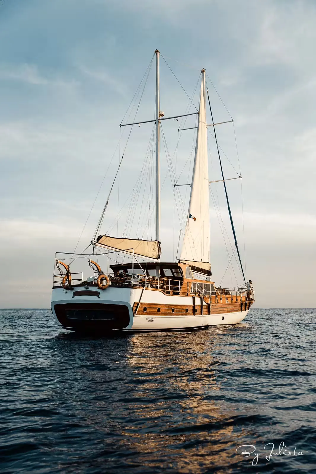 Tu Enamorado Yacht