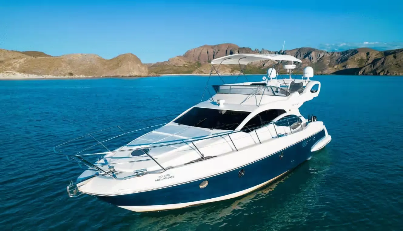 Bahia Yacht